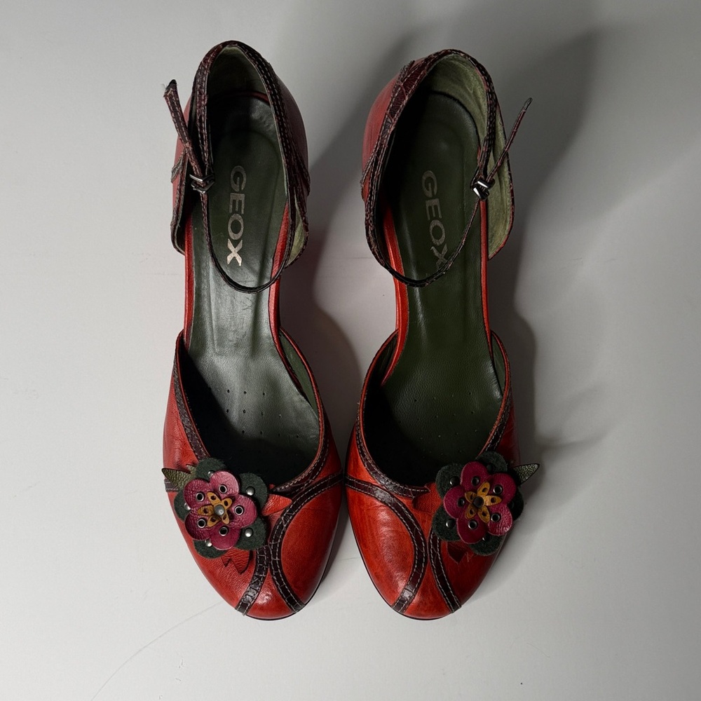 Geox Red Leather Ankle-Strap Pumps with Floral Applique Size 40
